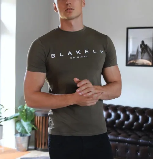 BLAKELY  |Crew Neck Street Style Short Sleeves Logo Crew Neck T-Shirts