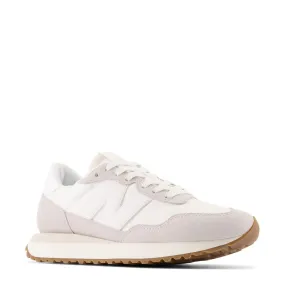 NEW BALANCE  WOMENS 237 SNEAKER