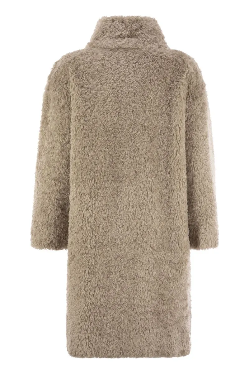 SHEEPSKIN EFFECT COAT