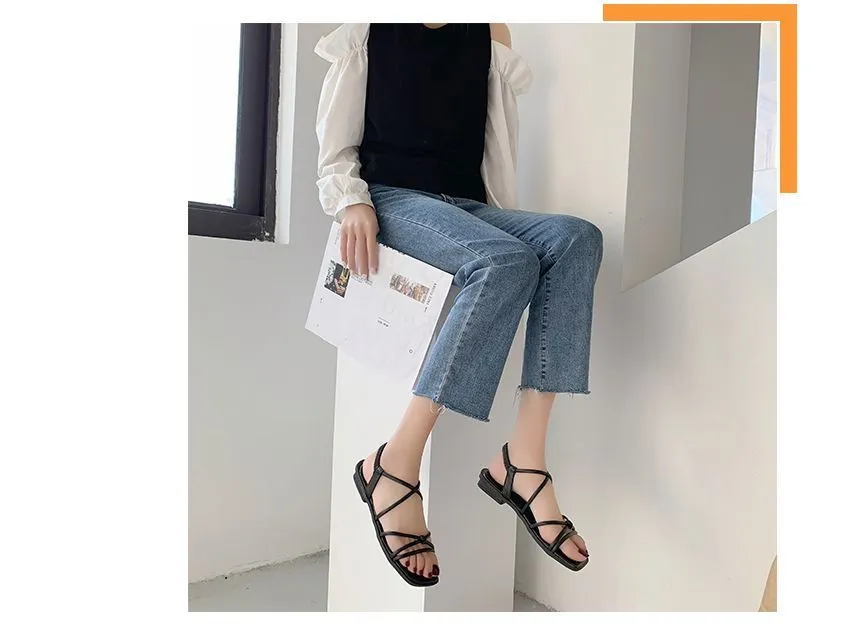 Strappy Flat Sandals cc7