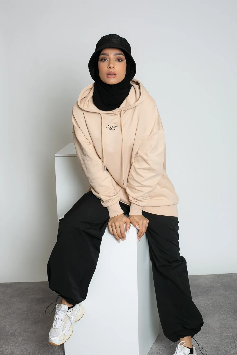 Sudaderas oversize beige