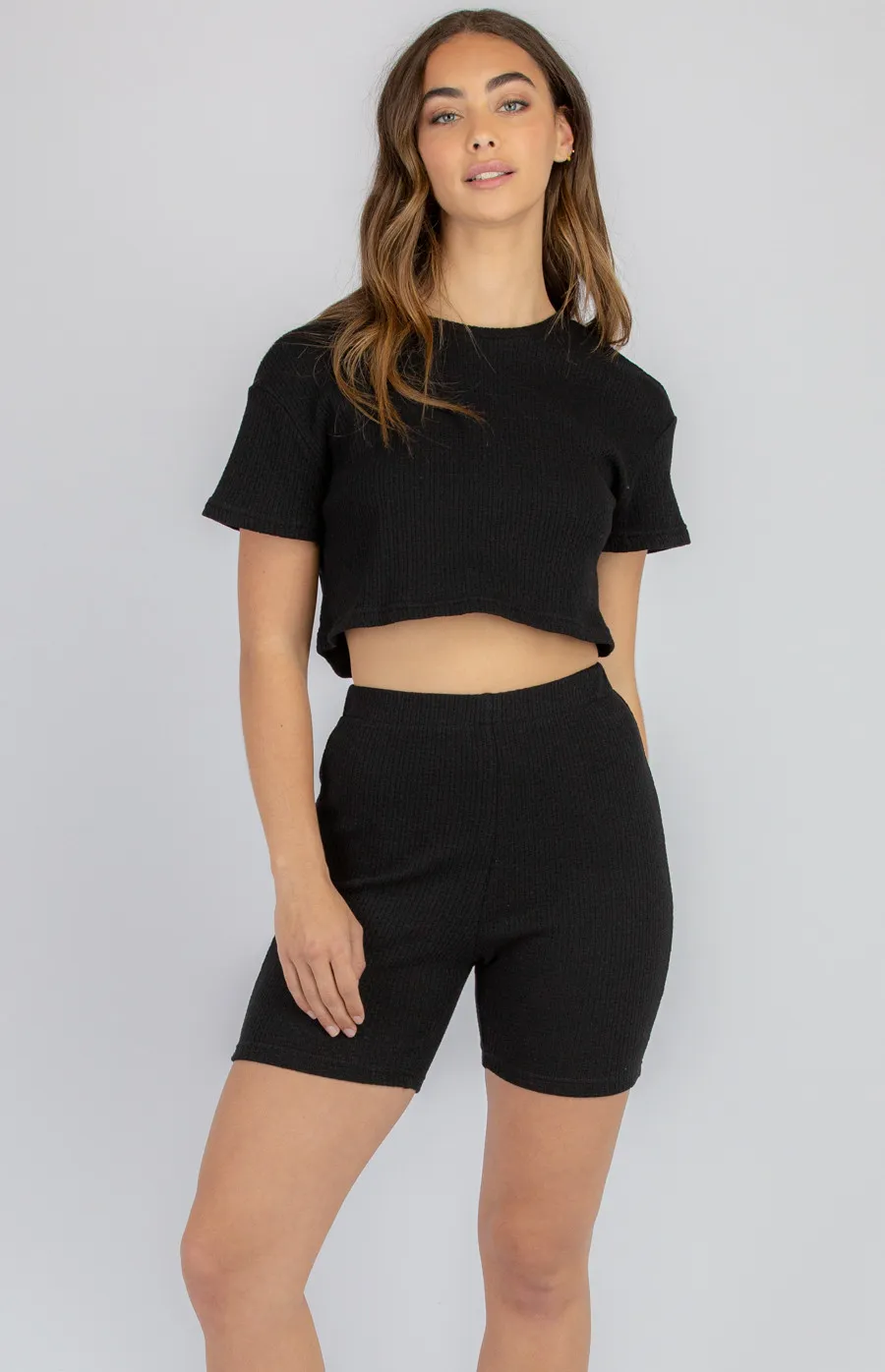 Textured Set with Crop Top and Shorts (SSE359A)