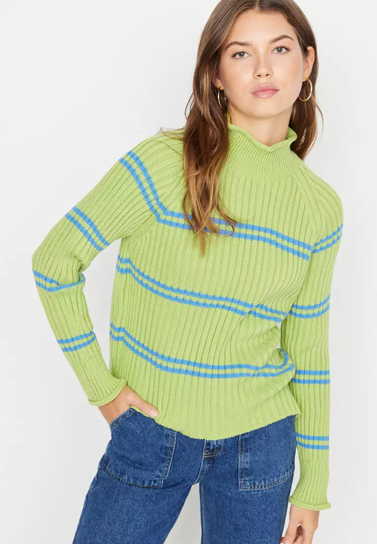 Trendyol Knit Sweater