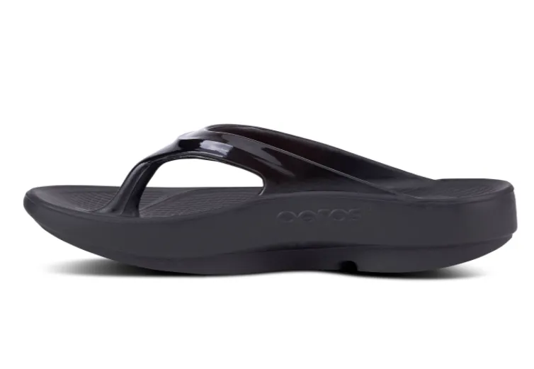 WOMEN’S OOFOS OOLALA (1400) SANDAL – BLACK